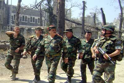 Syria Defense Minister Tours Homs’ Khaldiyeh: Syria Will Triumph
