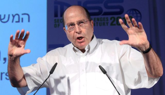 Yaalon Describes Syria Transfer of Advanced Arms to Hezbollah as ‘Red Line’
