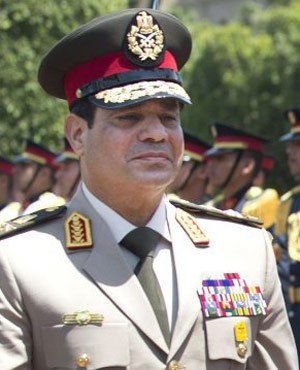 Egypt Army Chief ’Can’t Ignore Demands’ for Presidential Bid