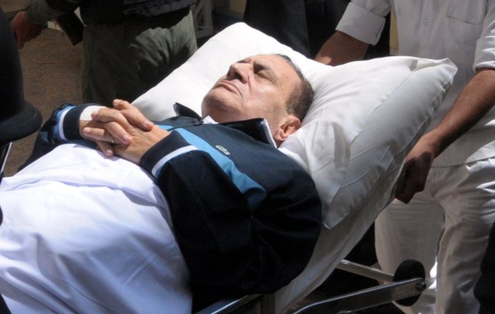 Egypt Court Postpones Mubarak Verdict to November 29
