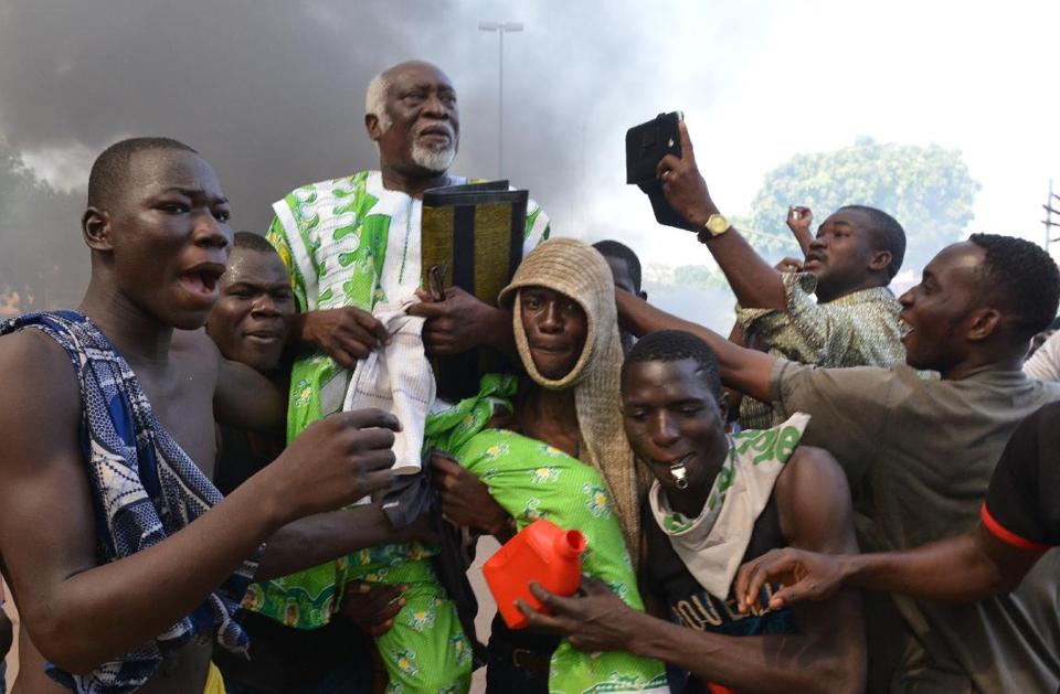 Protesters Demand Leader’s Resignation in Burkina Faso