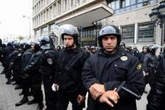 Tunis Firefight Kills Policemen, Militants