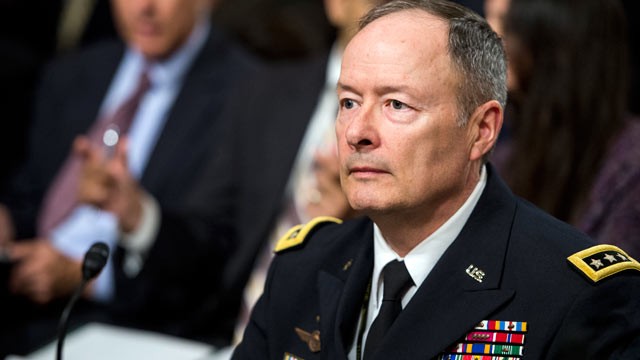 Ex-NSA Chief: Snowden Manipulated by Russia