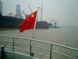 China Sending More Ships to Plane Search Area: Xinhua