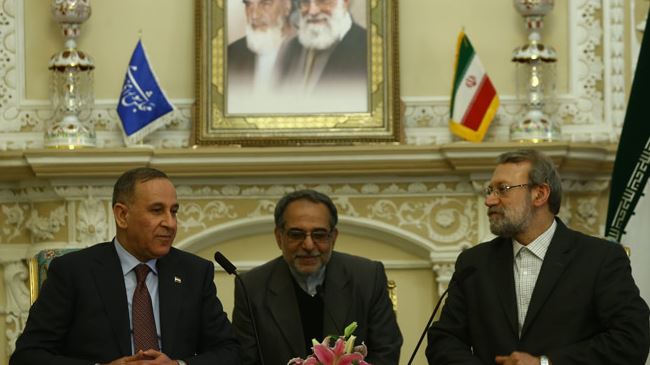 Larijani from Iraq Vows Iran to Stand by Iraqi Gov’t in ISIL Fight
