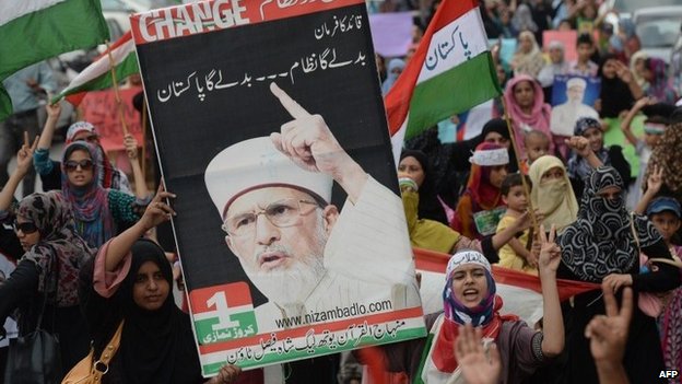 Pakistan Police Clash with Qadri Supporters
