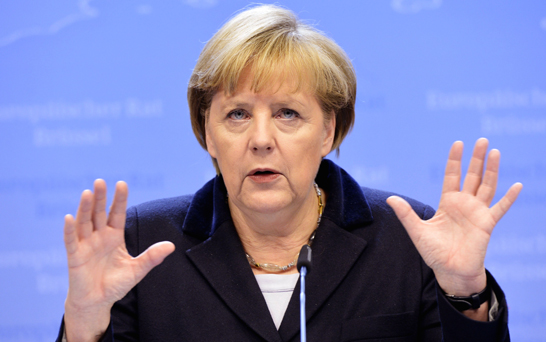 Merkel to Take Part in German Muslim Rally Condemning Paris Attacks