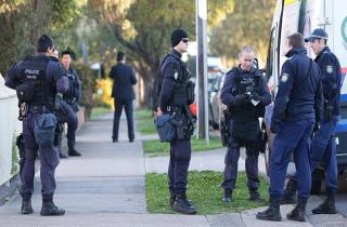 Australia Police Raids Foil Terrorist ISIL Plot