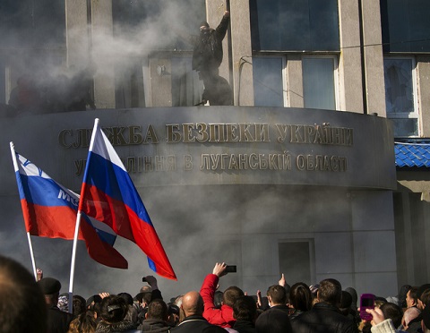 Protestors Seize More Buildings in East Ukraine