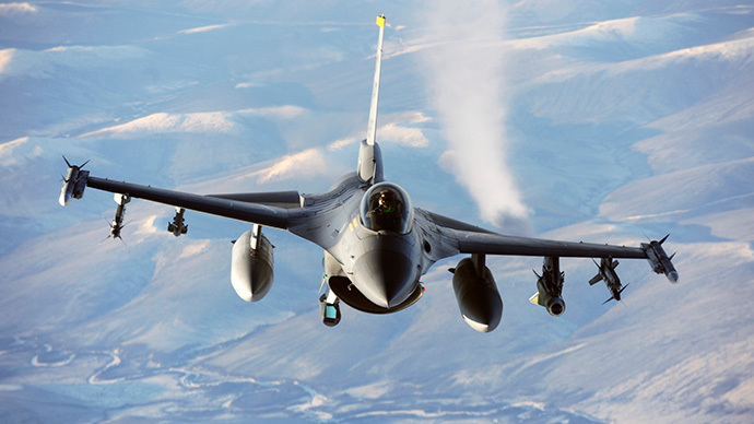 Dutch F-16s Carry out First Strikes on ISIL in Iraq