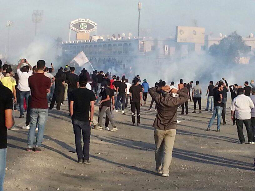 Bahrain: Protestors, Policemen Clash, Regime Circulates News about Explosion