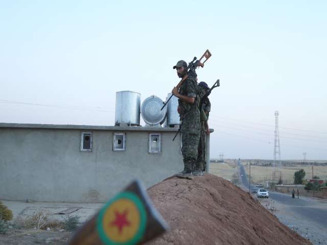 Syria Kurds Advance in Kobani, Recapture Areas from ISIL
