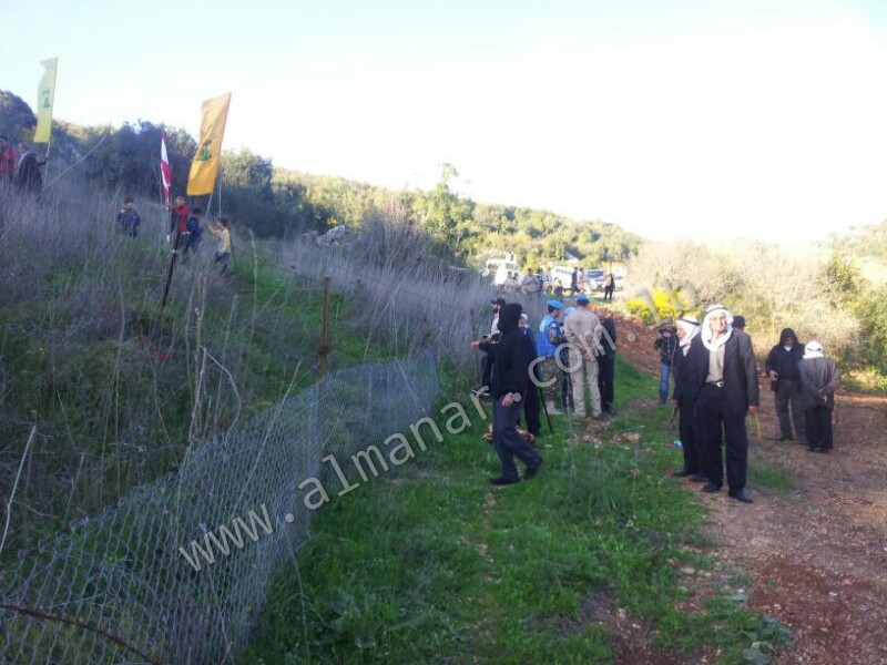 Hezbollah Flag Raised at Borders After Israeli Troops Removed It