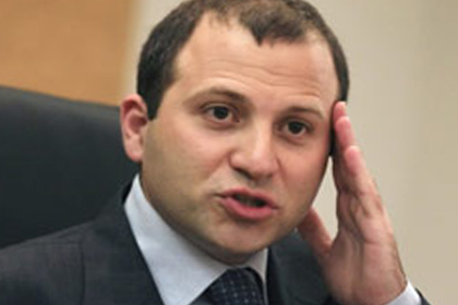 Bassil: Setting up Camps for Syrian Refugees on Border Pure Lebanese Issue