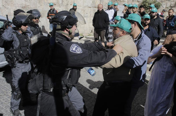 Several Injured as Israeli Forces Disperses West Bank Protest