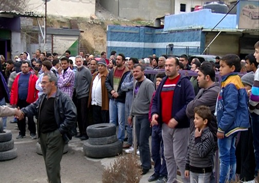 Syria: Dozens of Families Back to Their Houses in Barzeh