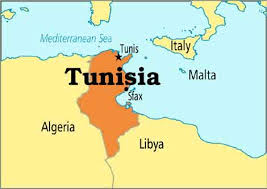 Tunisia Closes Border with Libya