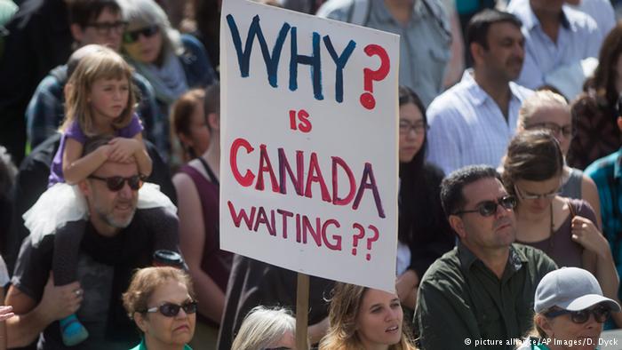 Syrian Refugees in Canada Face Resettlement Delays, PM Denies