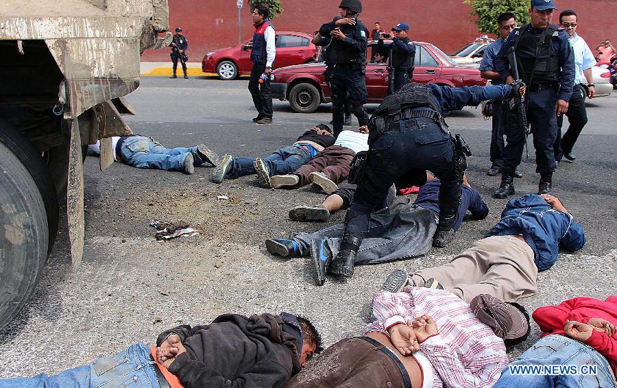 Five Killed in Clashes Southern Mexico