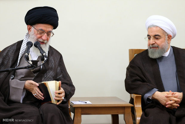 Imam Khameni - Rouhani