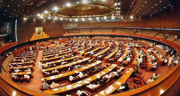 80 Pakistani MPs Resign over ’Targeting’ of Party Supporters