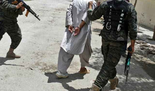 Pakistan Arrests Local ISIL Commander