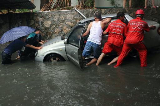 Heavy Rain in China Kills 35, Leaves 13 Missing
