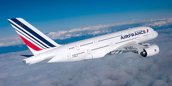 Two Air France Flights to Paris Diverted by ’Bomb Scare’