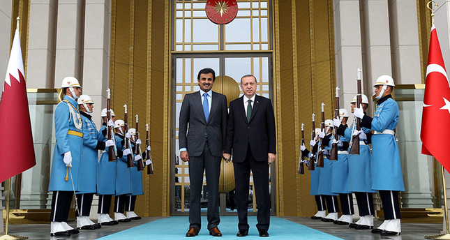 Qatar Emir Meets Erdogan in Surprise Turkey Visit