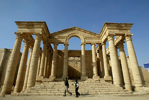 ISIL Begins Dismantling Iraqi Archaeological Site of Hatra
