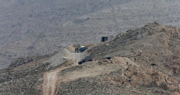 Lebanese Army Enters Arsal amidst Welcome from Residents
