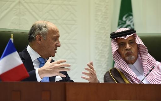 Fabius from Riyadh Voices Support to Saudi Aggression on Yemen