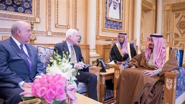 US Senators in Saudi Arabia, Qatar Discuss Syria
