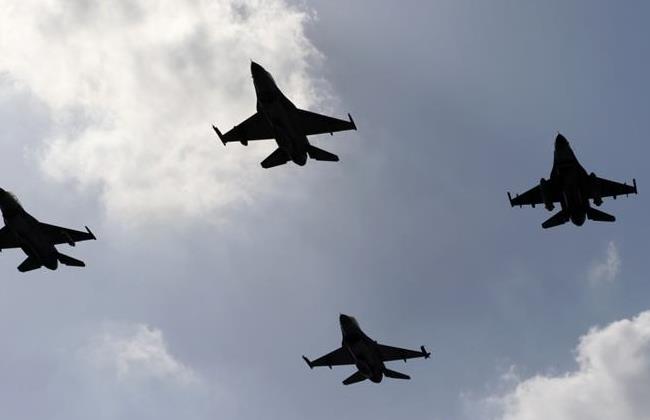 UAE Resumes Air Strikes against ISIL 
