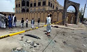 Casualties as Car Bomb Explodes near Mosque in Yemen Capital