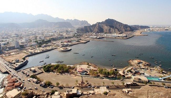 Yemeni Army, Committees Deny Fall of Aden Port As Saudi-US Strikes Continue