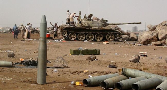 Yemeni Army, Committees Pound Saudi Border Sites