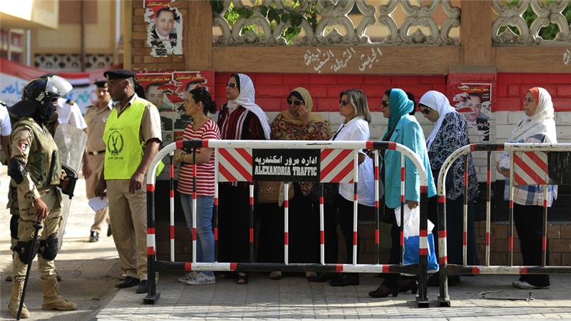 First Day of Egypt Vote Saw 15-16% Turnout
