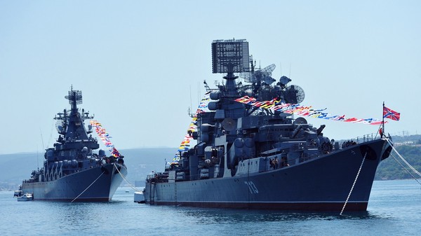 Russian Navy Holds Drill Aimed to ’Repel Strikes’ on Crimea