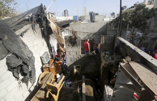 Zionists Demolish Houses of 3 Martyrs, Seal the Fourth’s House in Al-Quds