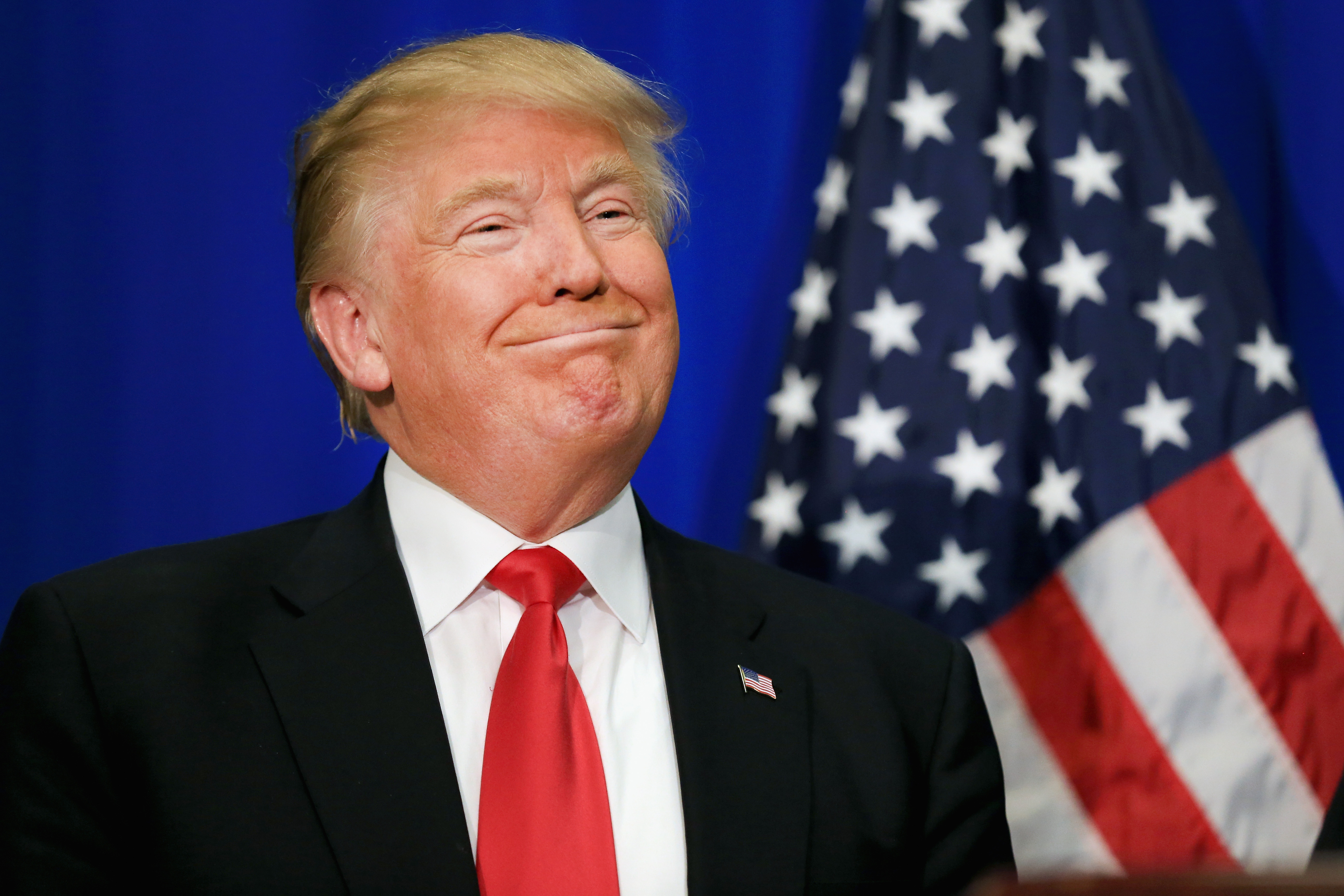 Trump Vows to Begin Deportations Immediately if Sworn in