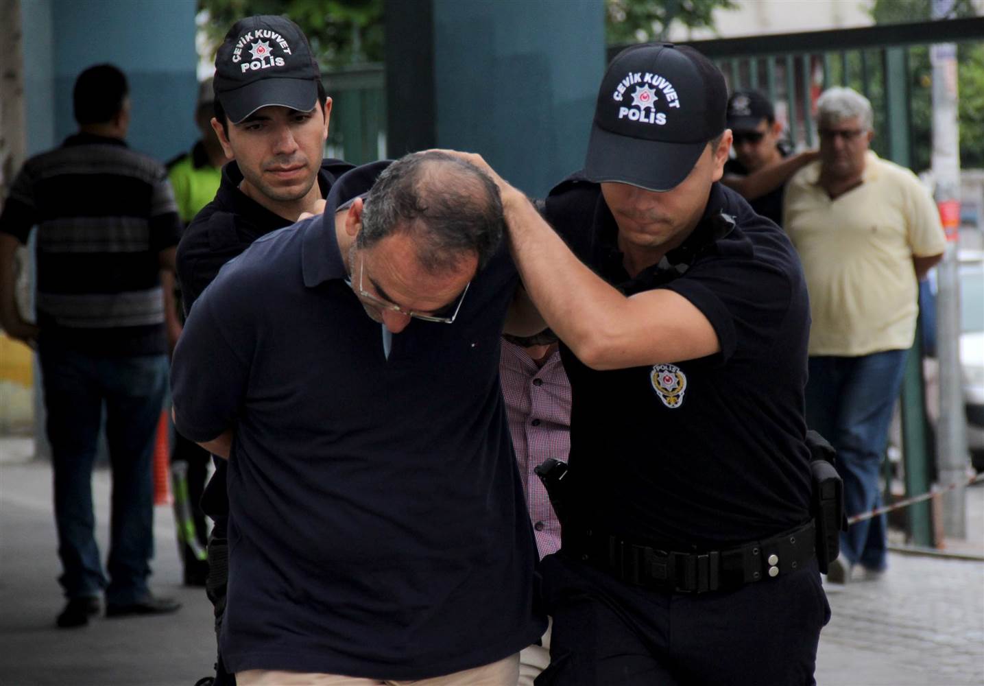 More Arrests in Turkey, Abroad after Failed Coup