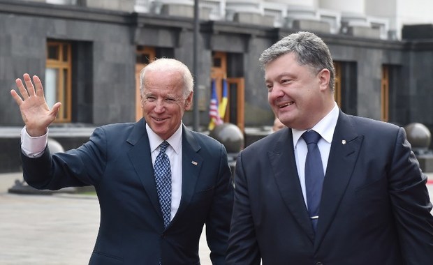 US, Ukraine Urge End to Soaring Tensions with Russia