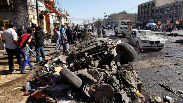 ISIL Suicide Bomber Hits Baghdad Shops, Killing Seven
