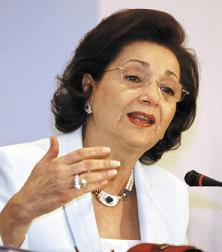 Mubarak’s Wife Heart Attacked: TV  
