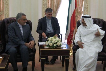 Iran Invites Kuwait to Intifada Conference