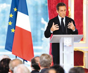 Sarkozy Warns Iran of Potential Pre-Emptive Attack