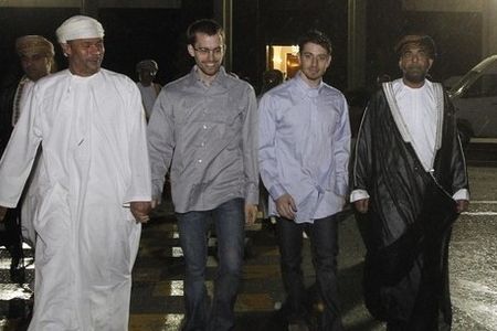 Two US Nationals Released by Iran Arrive in Oman