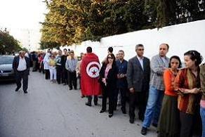 Tunisians Await for Poll Results