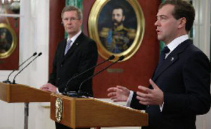 Medvedev Warns against ’Dangerous Rhetoric’ over Iran